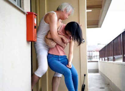 Thanh niên bạn thân phát hiện xem XXX